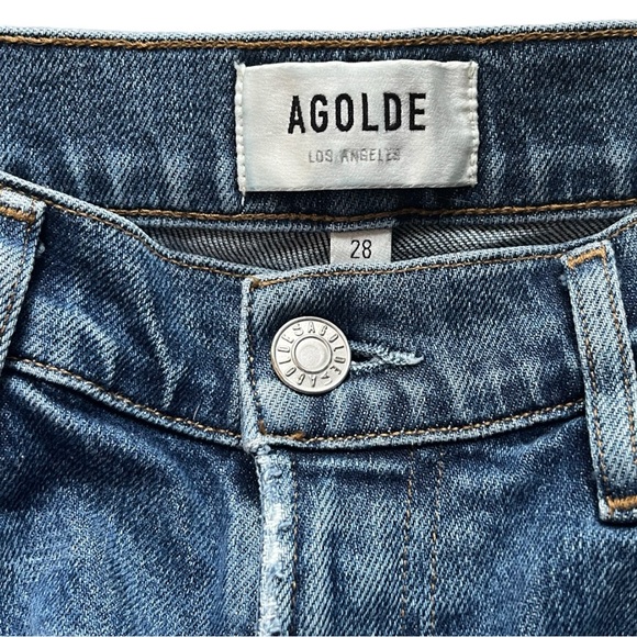 AGOLDE Toni Mid Rise Jean in Medium Wash with Light Distressing - Picture 8 of 13